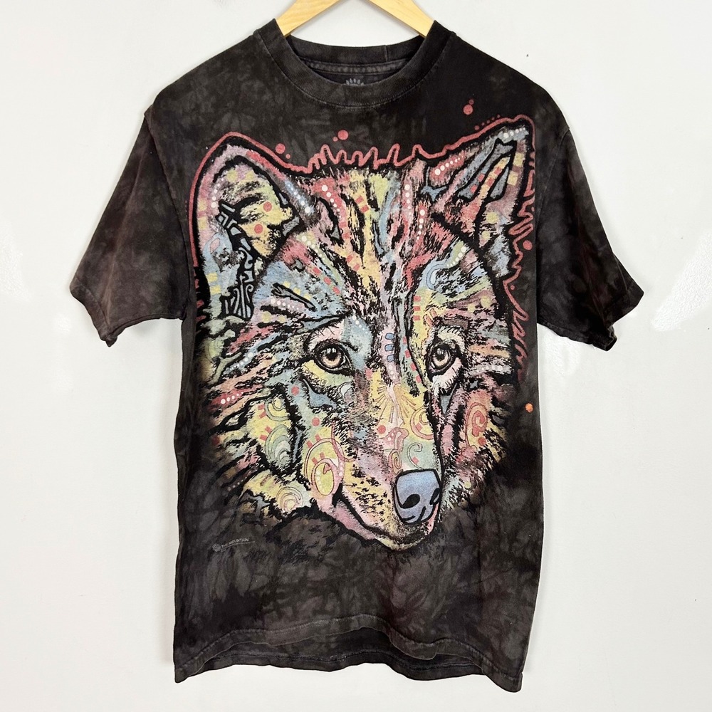 The Mountain Wolf Graphic T-Shirt Gray Tie Dye Artistic Colorful Print Medium